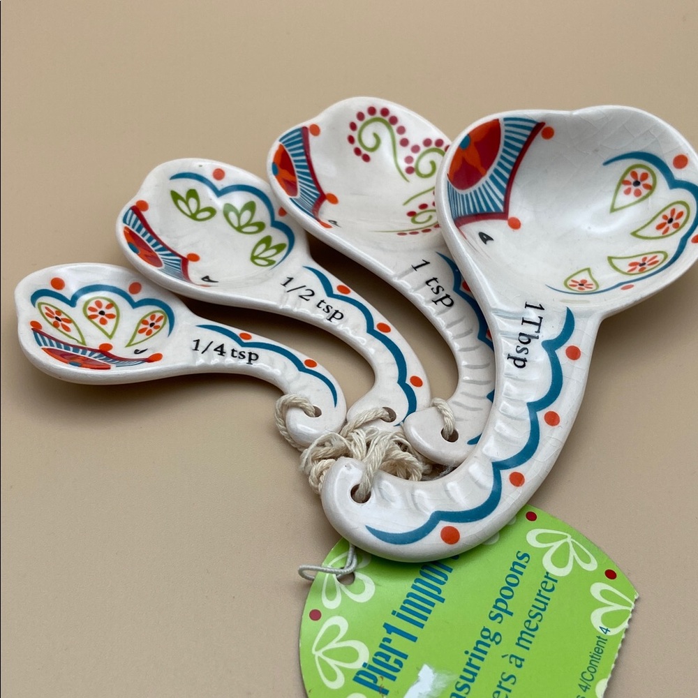 Pier 1 Imports Elephant Measuring Spoons - Picture 13 of 13